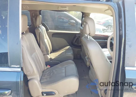 2014 Chrysler Town & Country Touring from USA, damaged, VIN 2C4RC1BG8ER293500